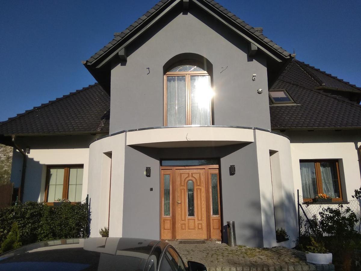 Ceramika Boleslawiec - Pensjonat Экстерьер фото