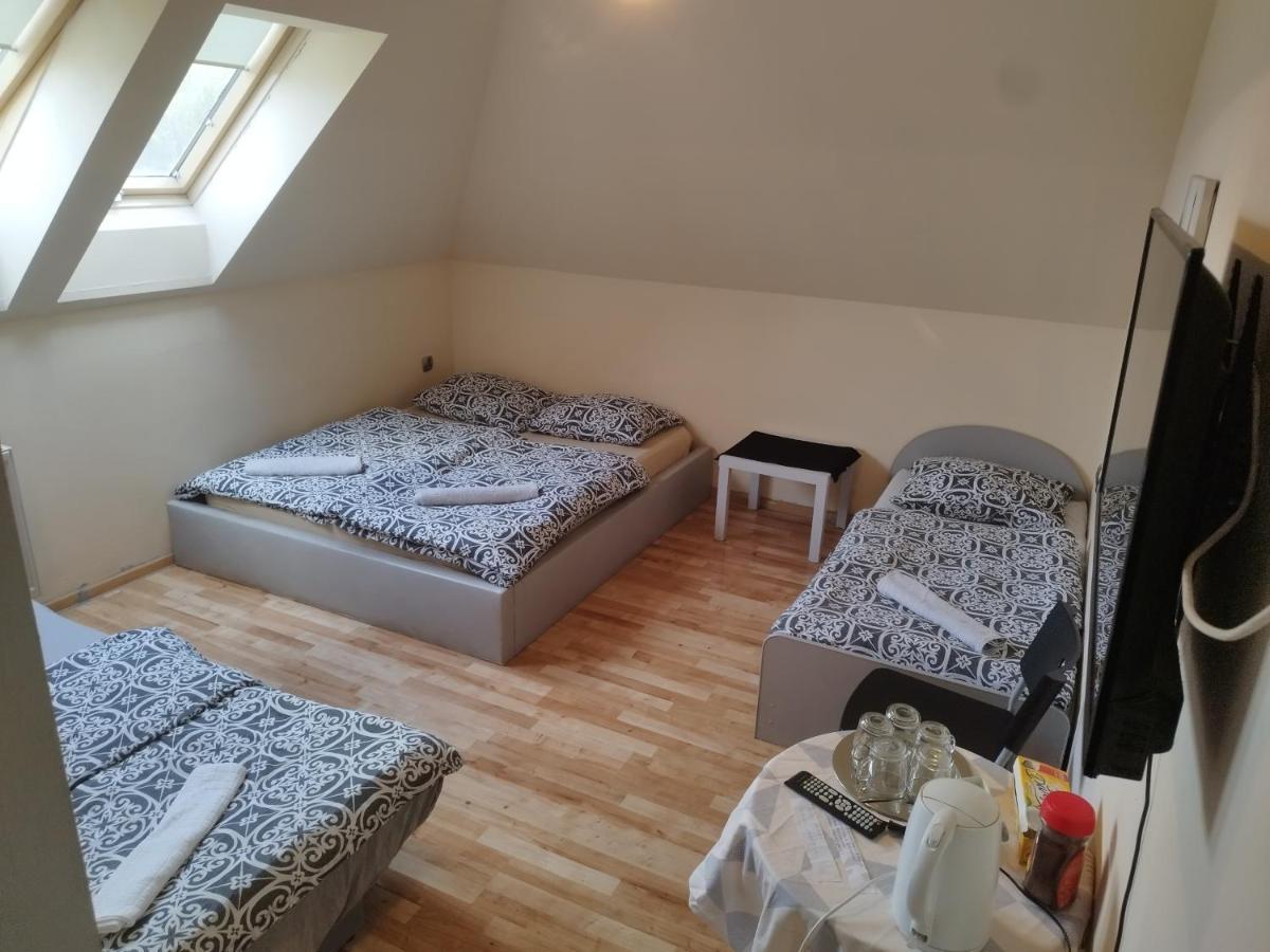 Ceramika Boleslawiec - Pensjonat Экстерьер фото