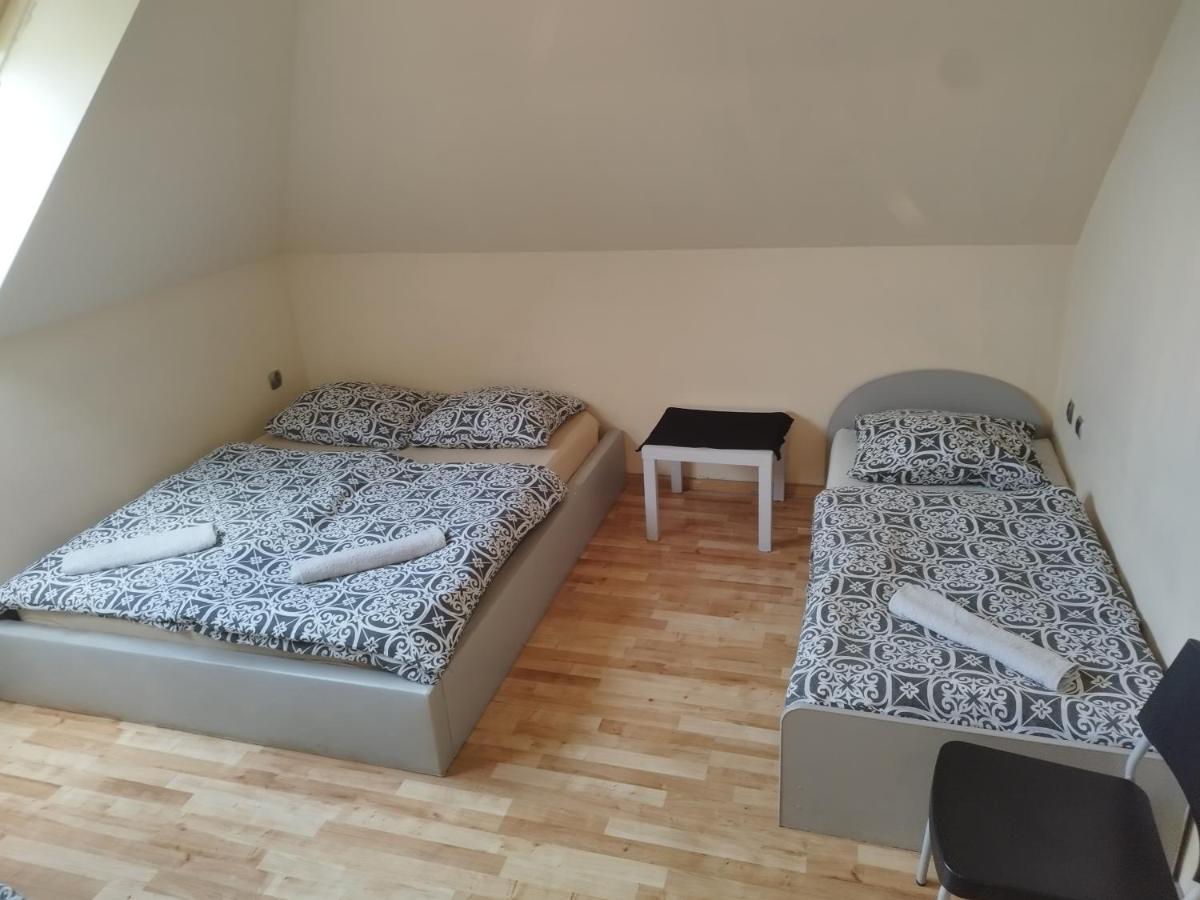 Ceramika Boleslawiec - Pensjonat Экстерьер фото